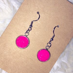 Faux druzy quartz earrings. NEW!!